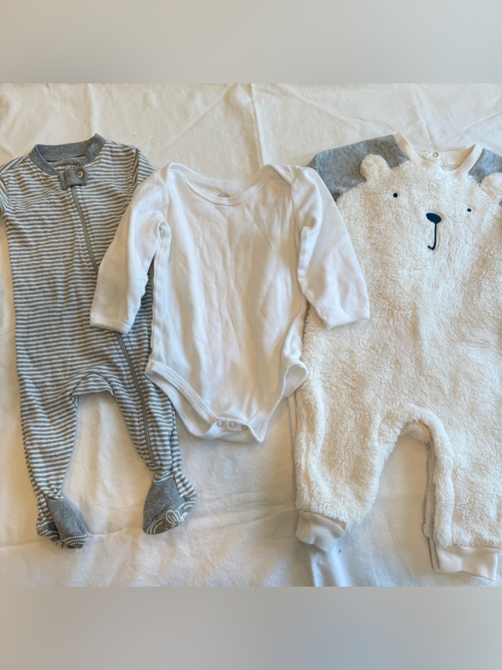3 Piece Onesie Size Mixed Bundle #Lux-K1